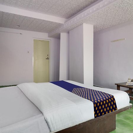 Spot On Apsara Hotel Хайдарабад Экстерьер фото