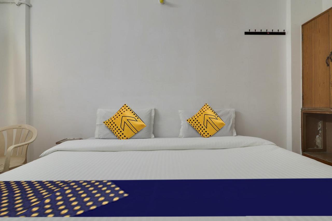 Spot On Apsara Hotel Хайдарабад Экстерьер фото