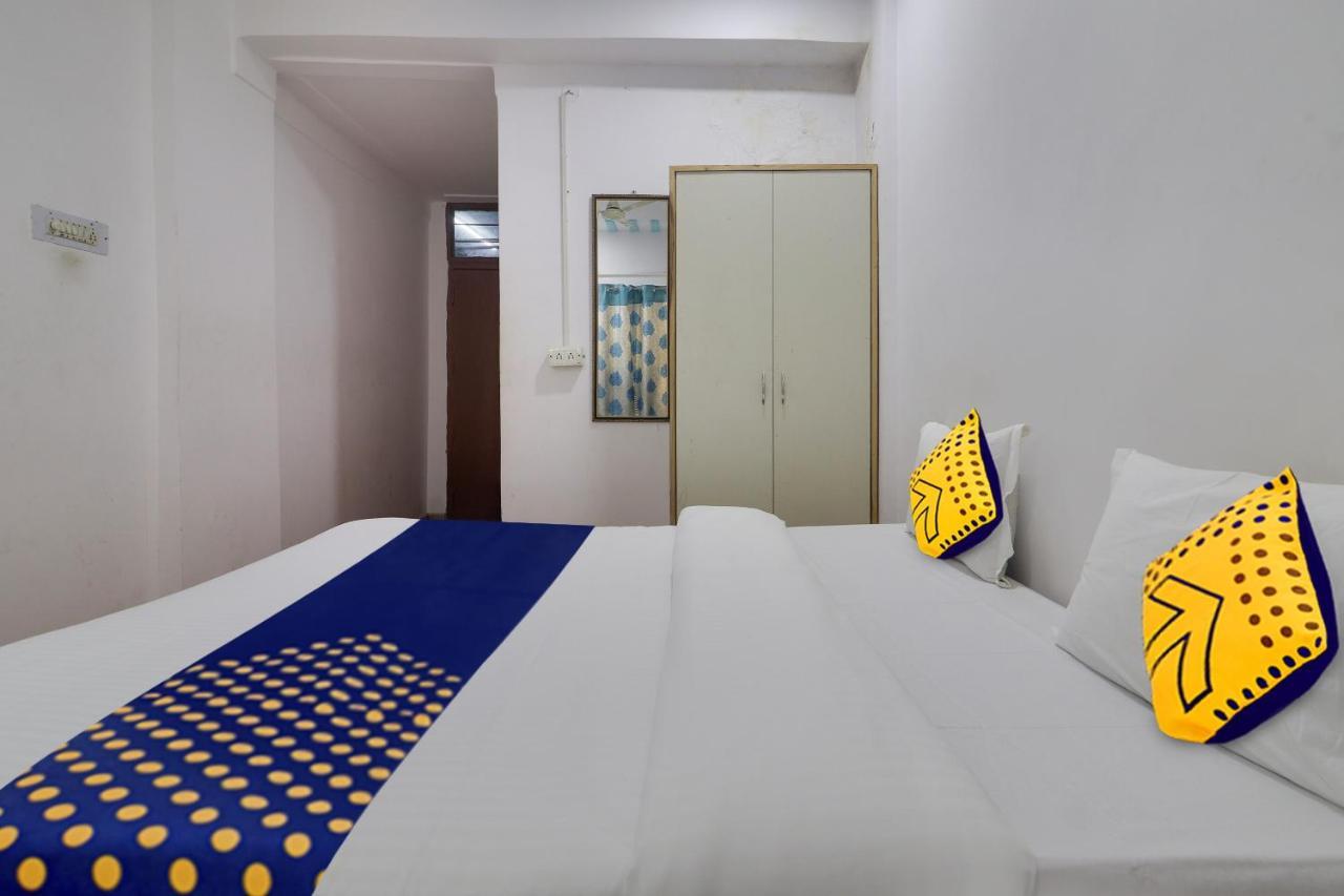 Spot On Apsara Hotel Хайдарабад Экстерьер фото